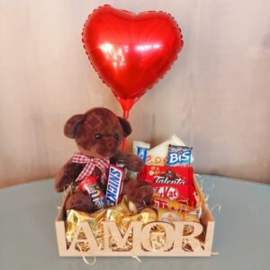 Cesta Amor com pelúcia e chocolates